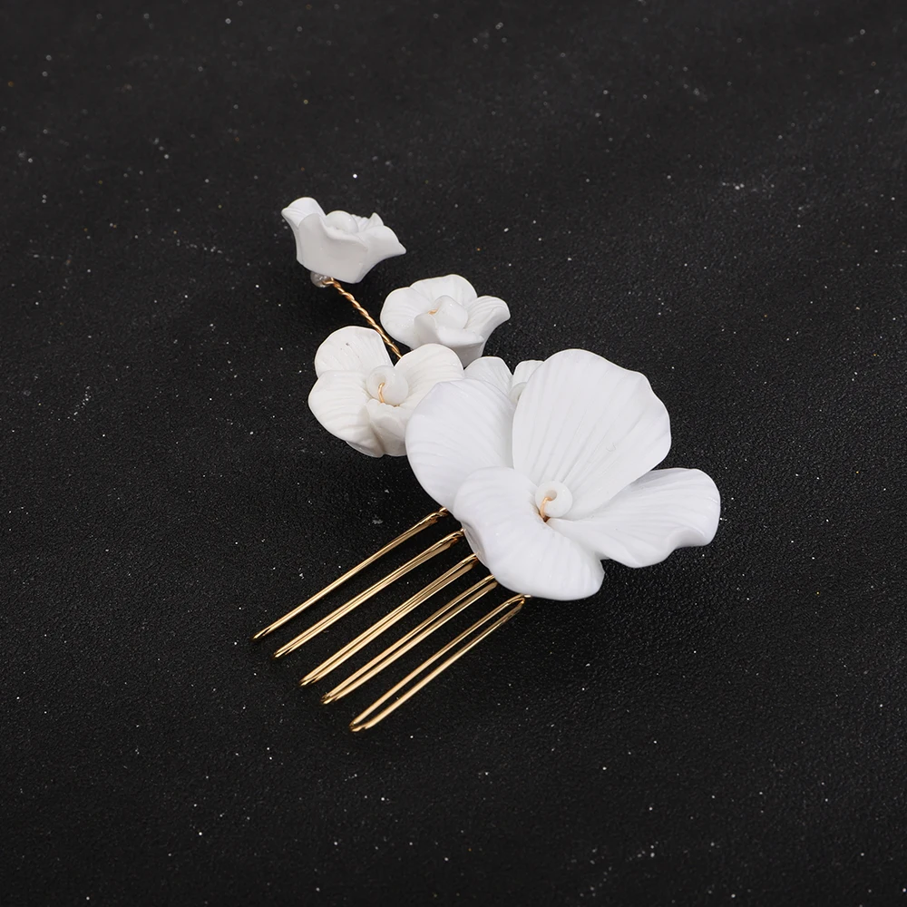 Accessoire de cheveux or 3