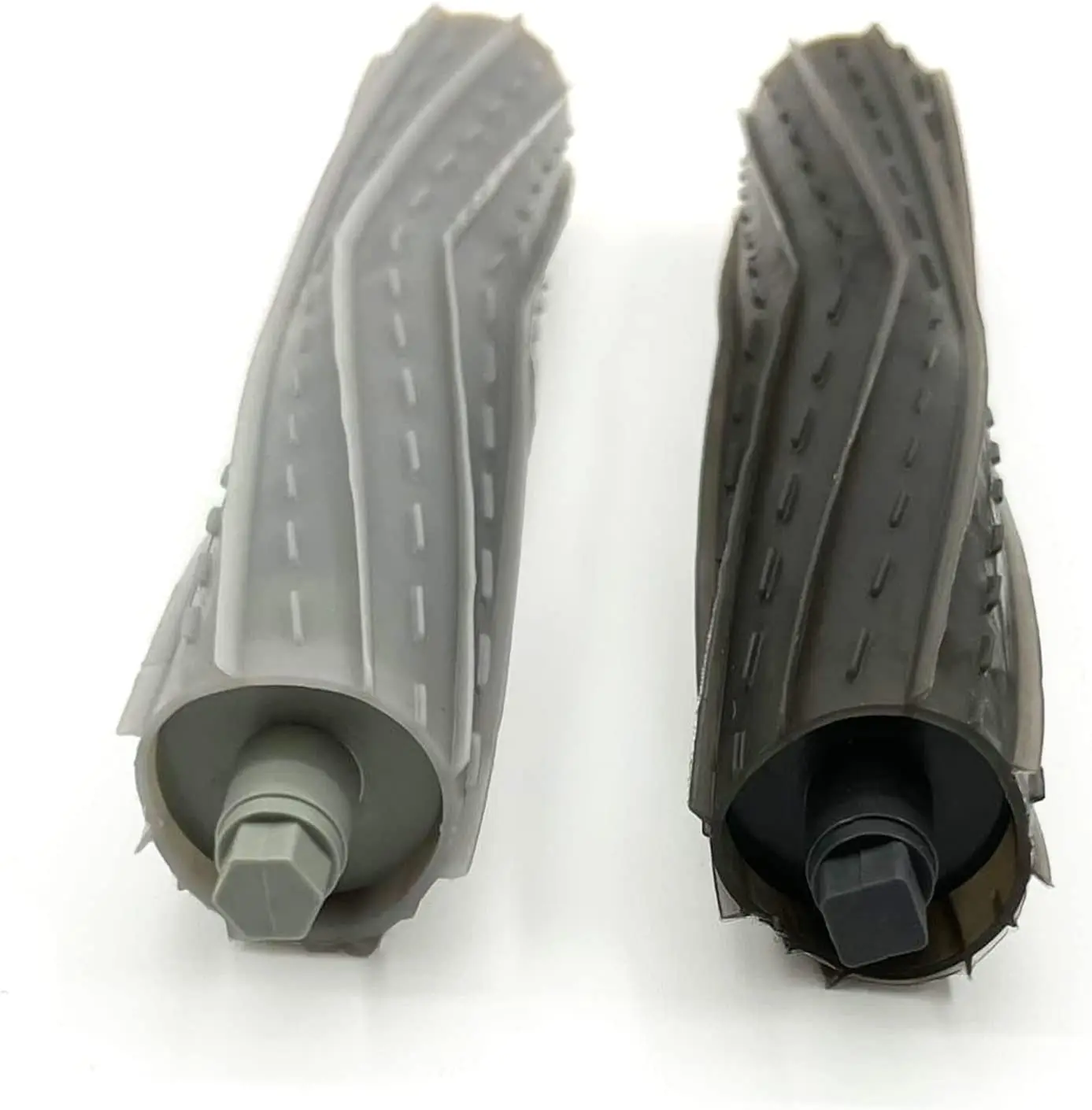 Vue latérale du rouleau à brosse en caoutchouc multi-surfaces pour aspirateur Robot iRobot Roomba