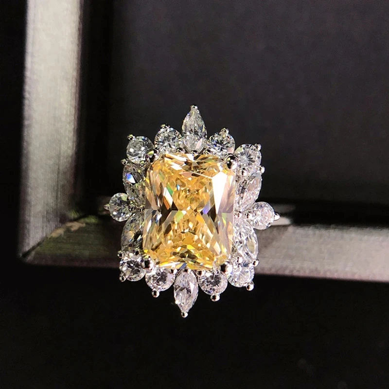 Bague carrée jaune en pierre CZ